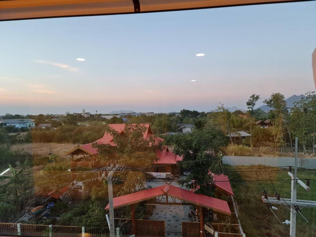 The Charlotte Smart Hotel Lop Buri 외부 사진