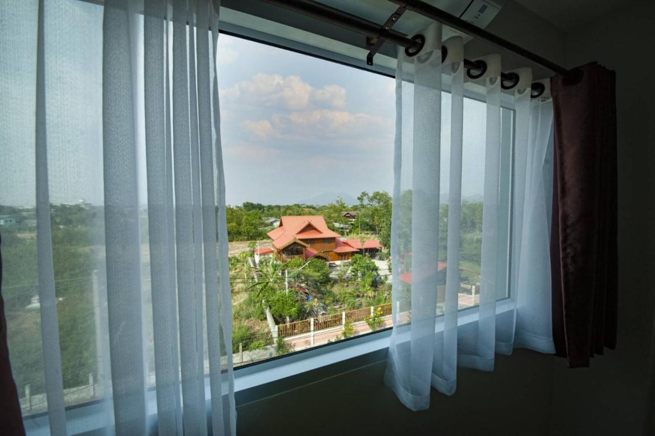 The Charlotte Smart Hotel Lop Buri 외부 사진