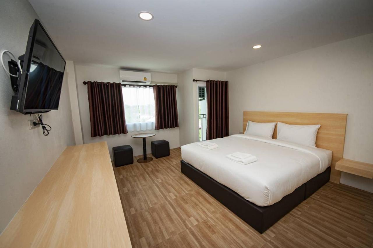 The Charlotte Smart Hotel Lop Buri 외부 사진