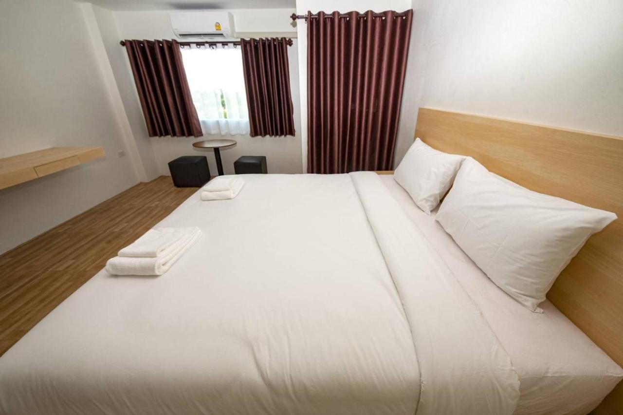 The Charlotte Smart Hotel Lop Buri 외부 사진