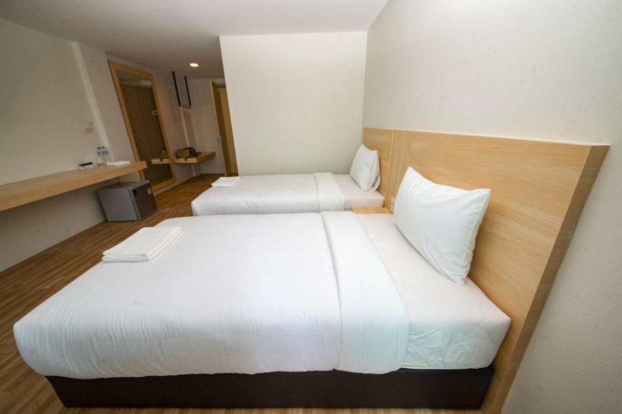 The Charlotte Smart Hotel Lop Buri 외부 사진