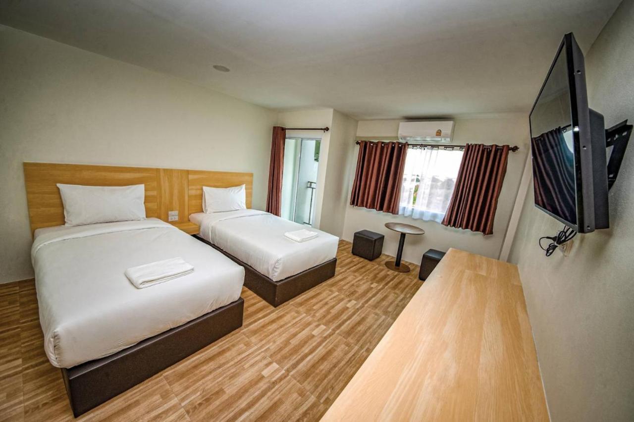 The Charlotte Smart Hotel Lop Buri 외부 사진