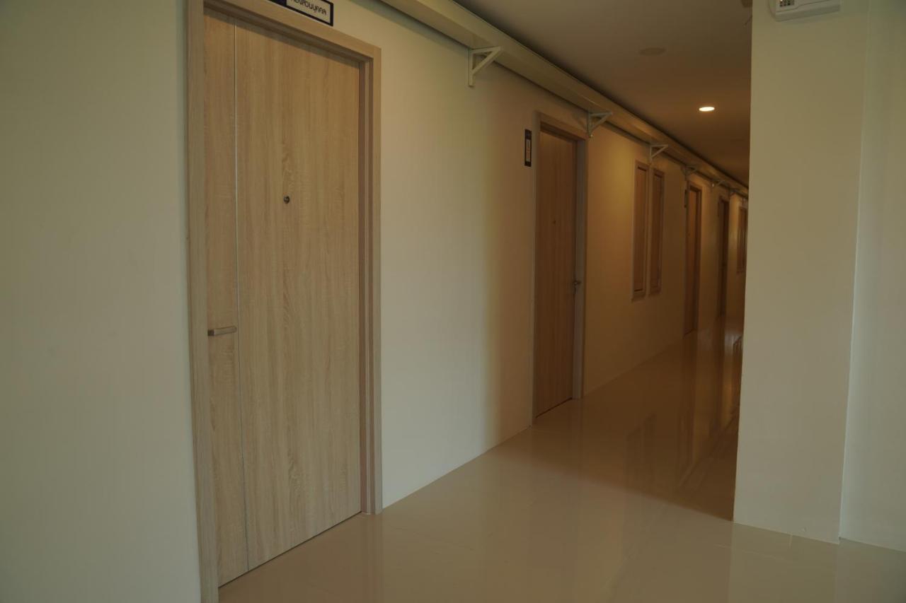 The Charlotte Smart Hotel Lop Buri 외부 사진