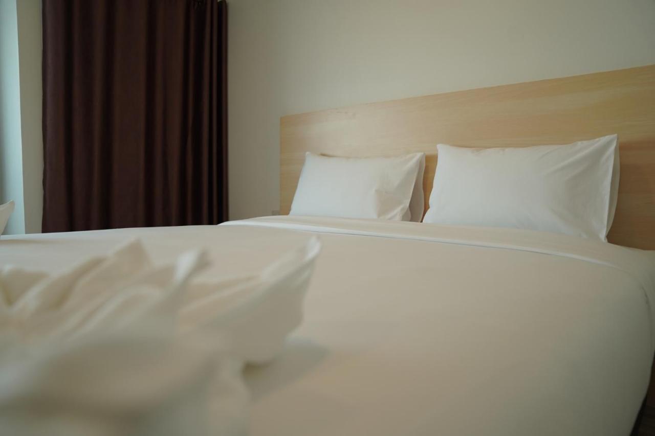 The Charlotte Smart Hotel Lop Buri 외부 사진