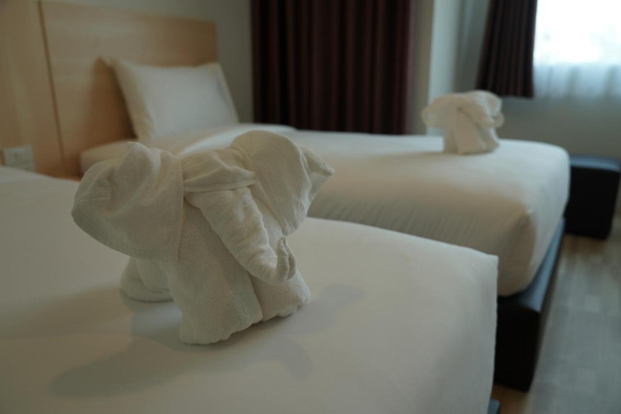 The Charlotte Smart Hotel Lop Buri 외부 사진