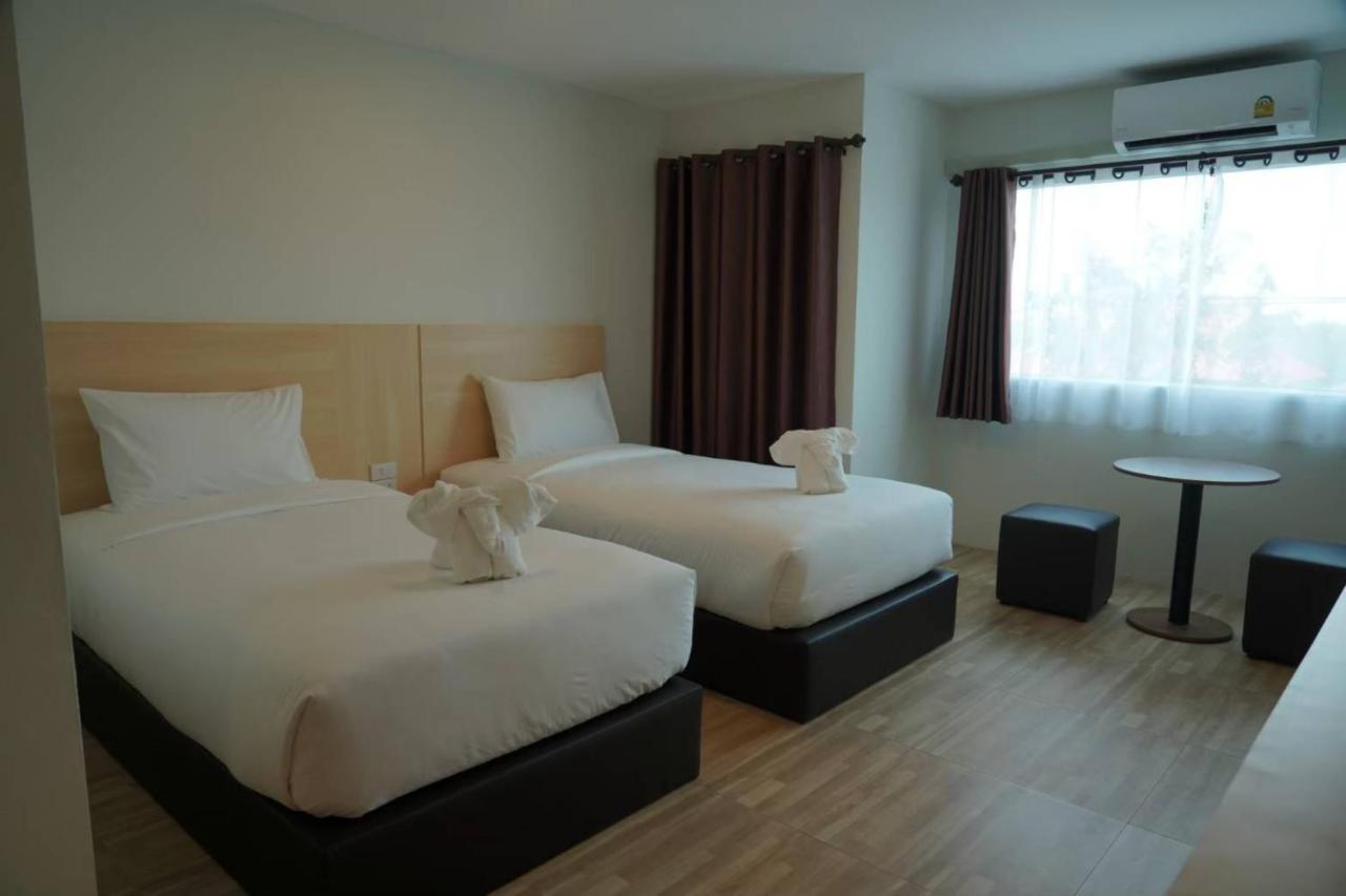The Charlotte Smart Hotel Lop Buri 외부 사진