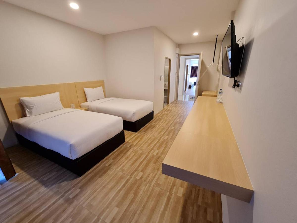 The Charlotte Smart Hotel Lop Buri 외부 사진